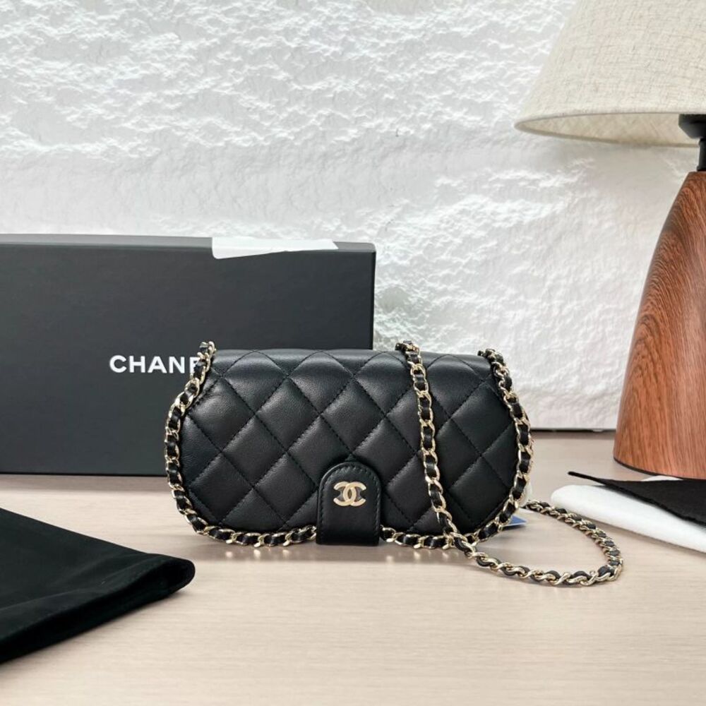 Chanel Women Pre-Loved Bag Very Good Condition
